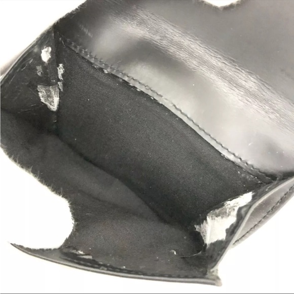 Salvatore Ferragamo Gancini Leather Bifold Wallet - Picture 6 of 7